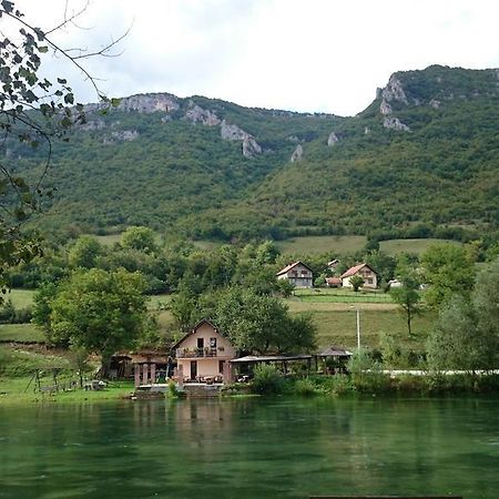 Bed And Breakfast Family Djukic Sipovo Extérieur photo